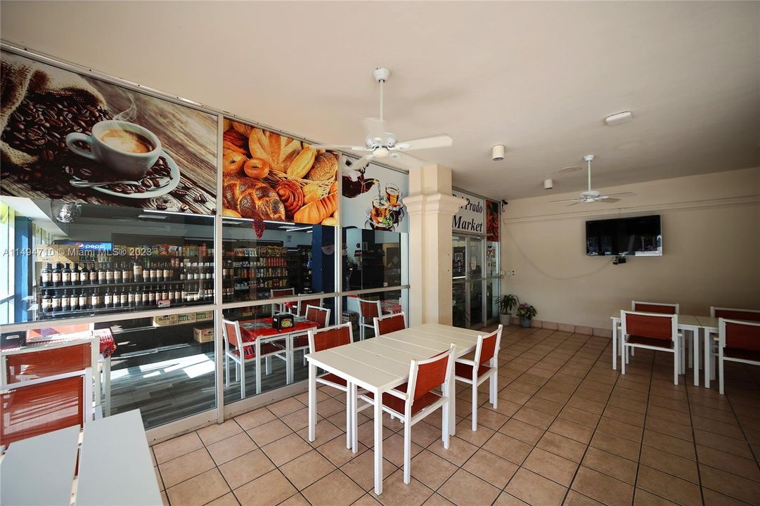 Outdoor cafe on pool level