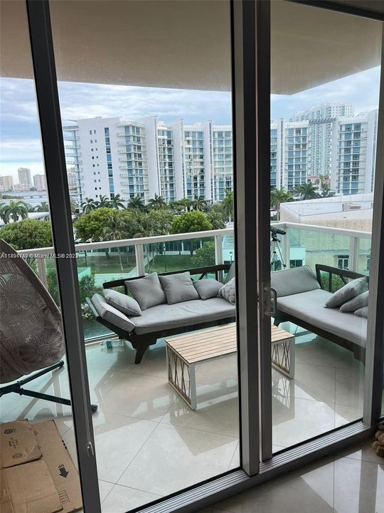 Недавно арендовано: $4,800 (3 спален, 3 ванн, 1720 Квадратных фут)