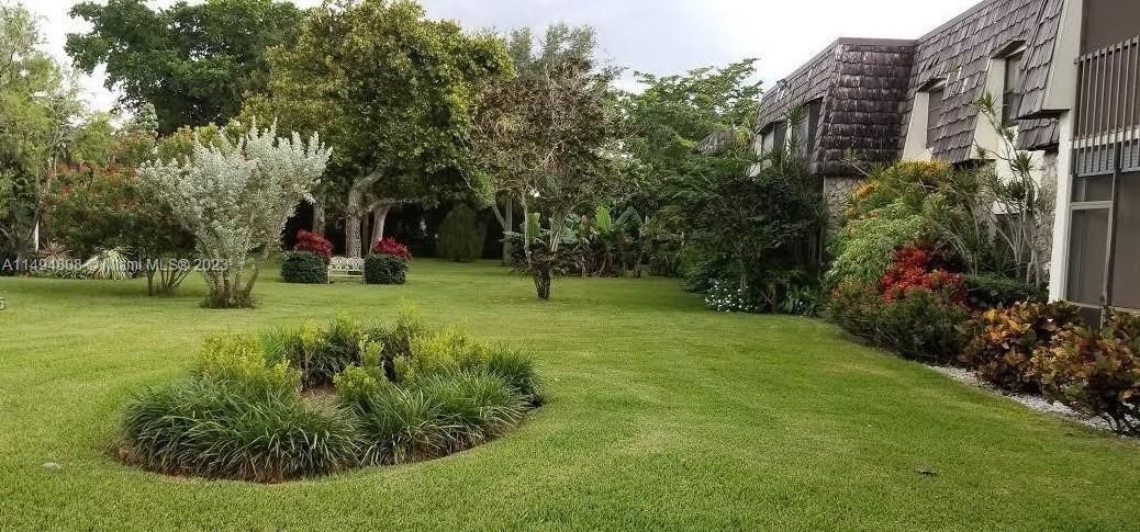 Recently Rented: $1,800 (2 beds, 2 baths, 1050 Square Feet)