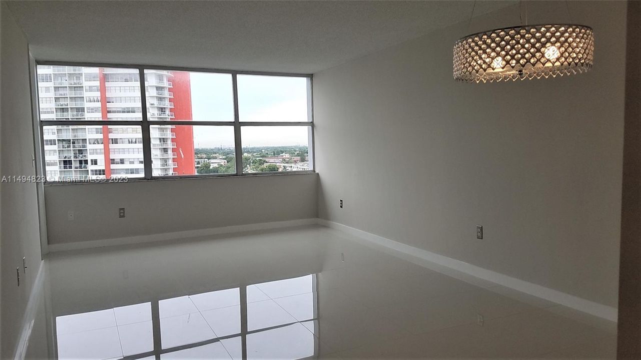 Недавно арендовано: $1,750 (1 спален, 1 ванн, 825 Квадратных фут)