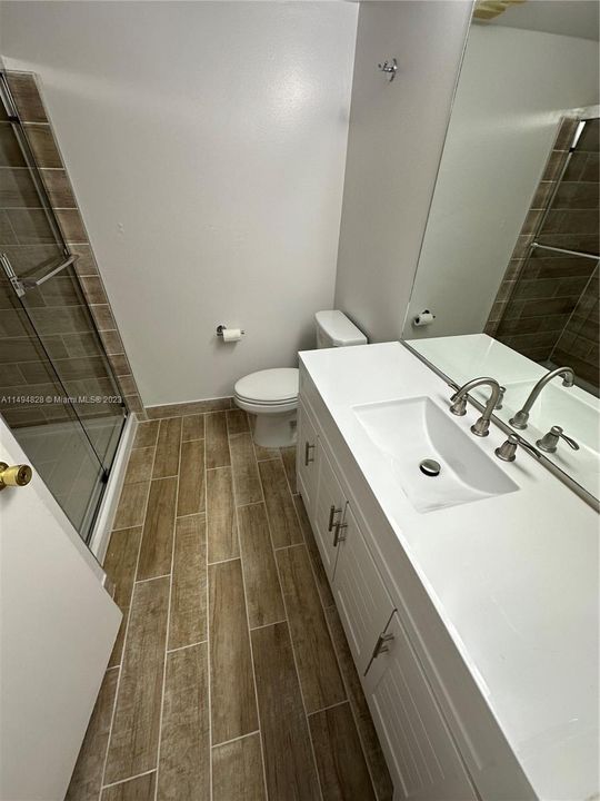 Recently Sold: $240,000 (2 beds, 2 baths, 805 Square Feet)