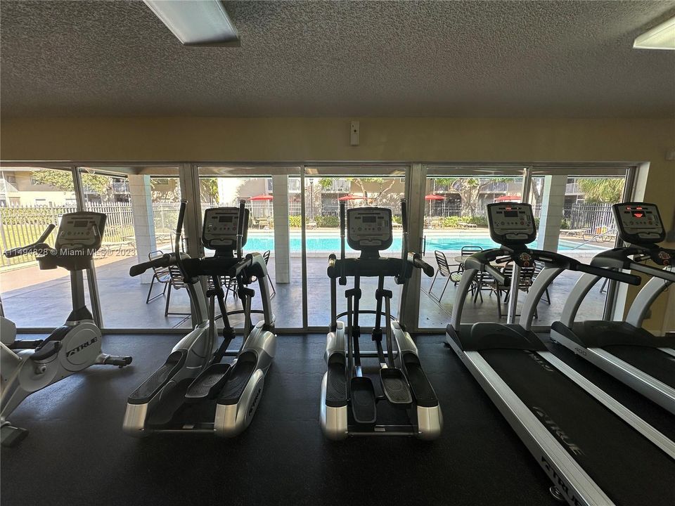 Recently Sold: $240,000 (2 beds, 2 baths, 805 Square Feet)