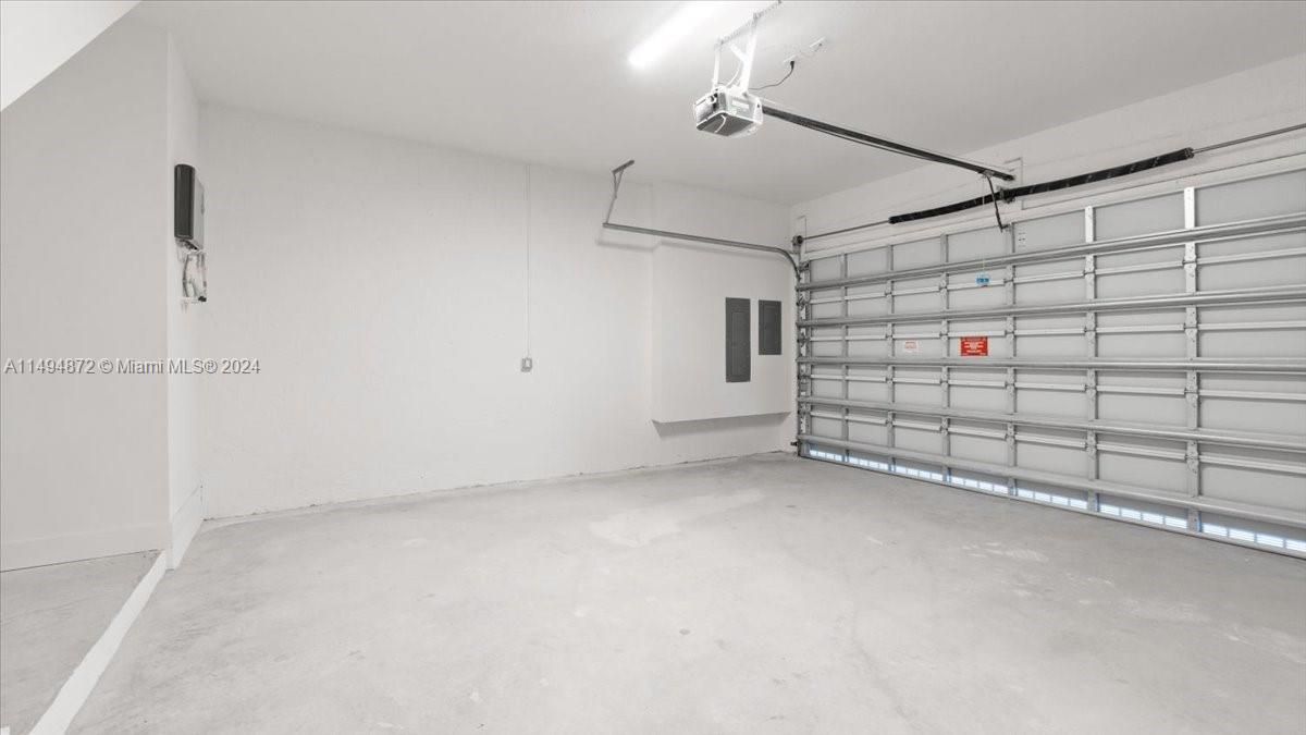 Недавно продано: $1,199,999 (4 спален, 3 ванн, 2203 Квадратных фут)