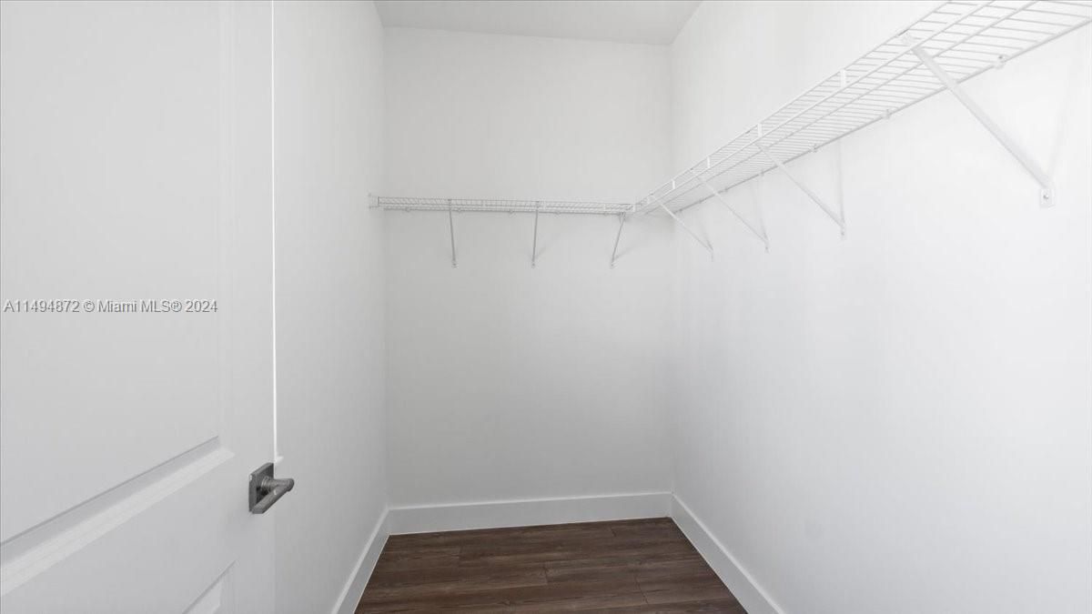 Недавно продано: $1,199,999 (4 спален, 3 ванн, 2203 Квадратных фут)