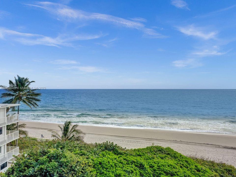 Recently Rented: $4,000 (2 beds, 2 baths, 1070 Square Feet)