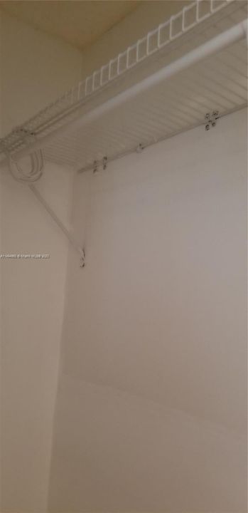 Recently Rented: $1,575 (1 beds, 1 baths, 800 Square Feet)