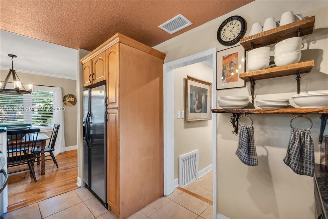 Recently Sold: $729,900 (3 beds, 2 baths, 0 Square Feet)