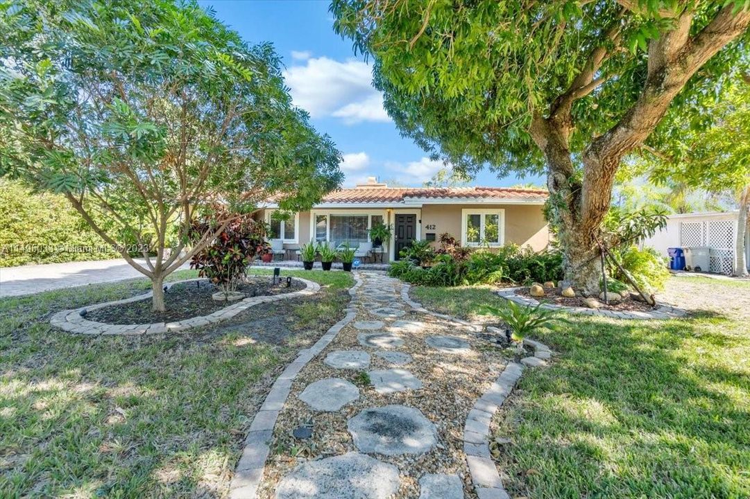 Recently Sold: $729,900 (3 beds, 2 baths, 0 Square Feet)