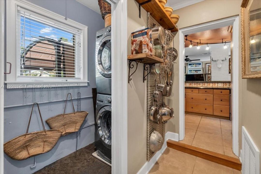 Recently Sold: $729,900 (3 beds, 2 baths, 0 Square Feet)