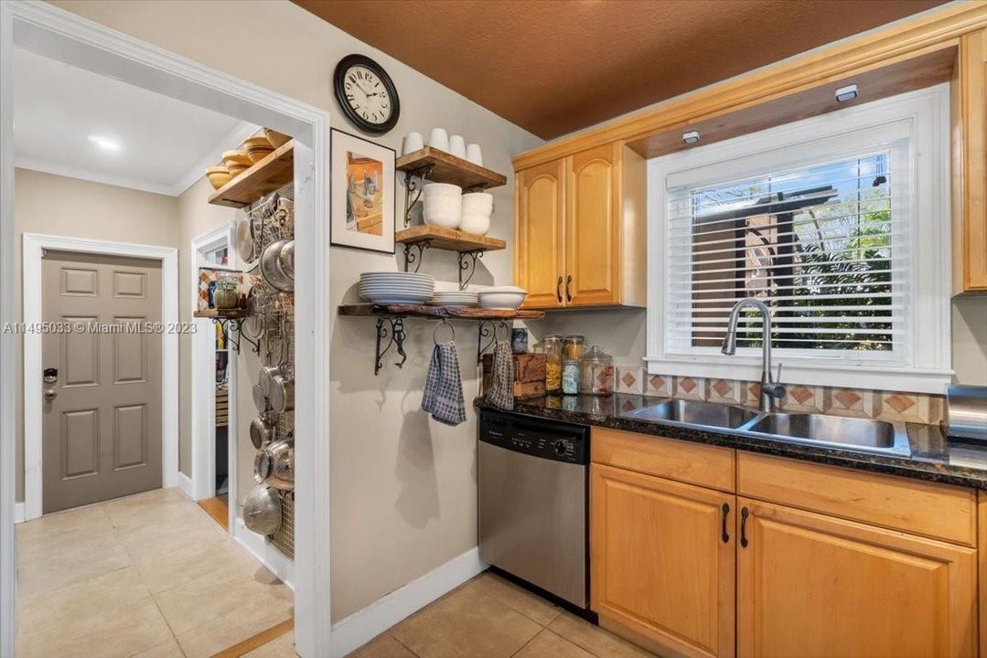 Recently Sold: $729,900 (3 beds, 2 baths, 0 Square Feet)