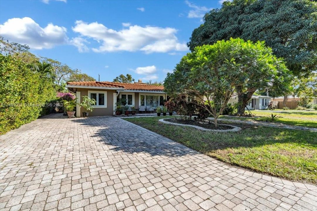 Recently Sold: $729,900 (3 beds, 2 baths, 0 Square Feet)