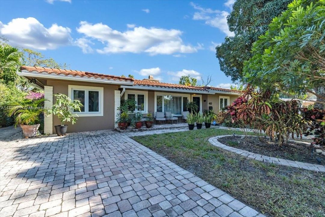 Recently Sold: $729,900 (3 beds, 2 baths, 0 Square Feet)