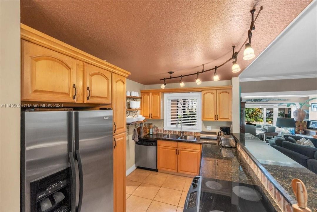 Recently Sold: $729,900 (3 beds, 2 baths, 0 Square Feet)