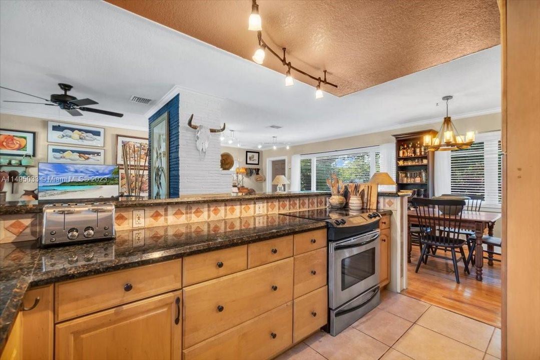 Recently Sold: $729,900 (3 beds, 2 baths, 0 Square Feet)