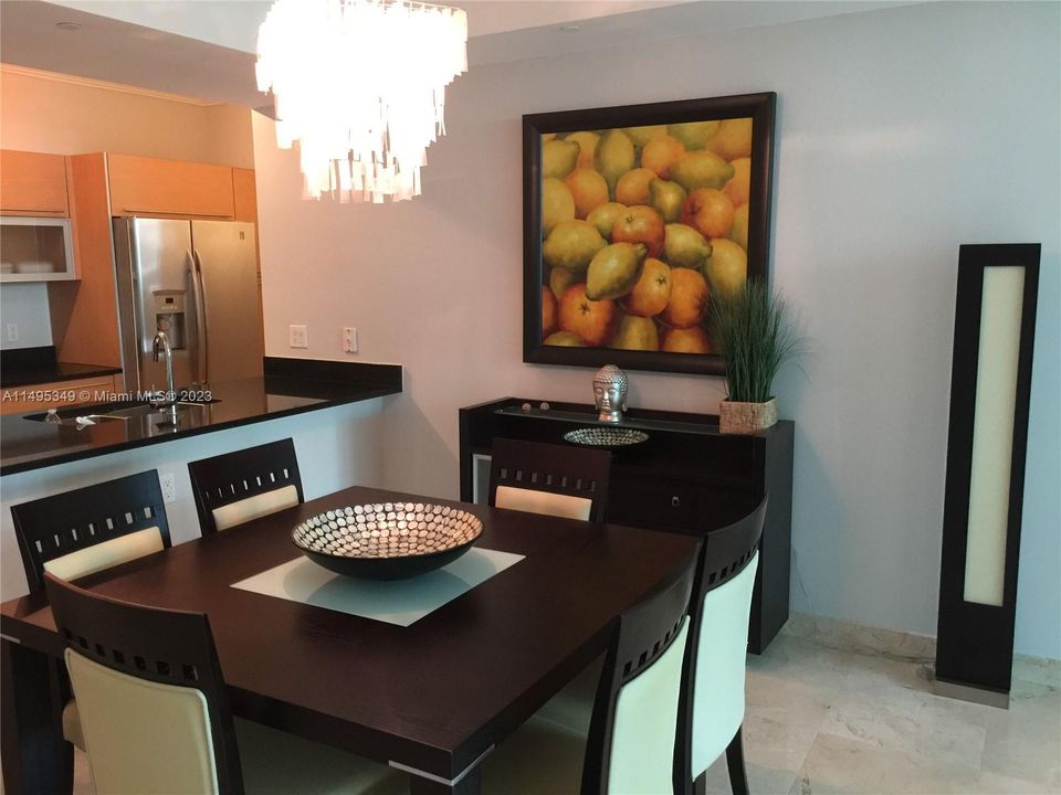 Recientemente alquilado: $3,000 (1 camas, 1 baños, 774 Pies cuadrados)