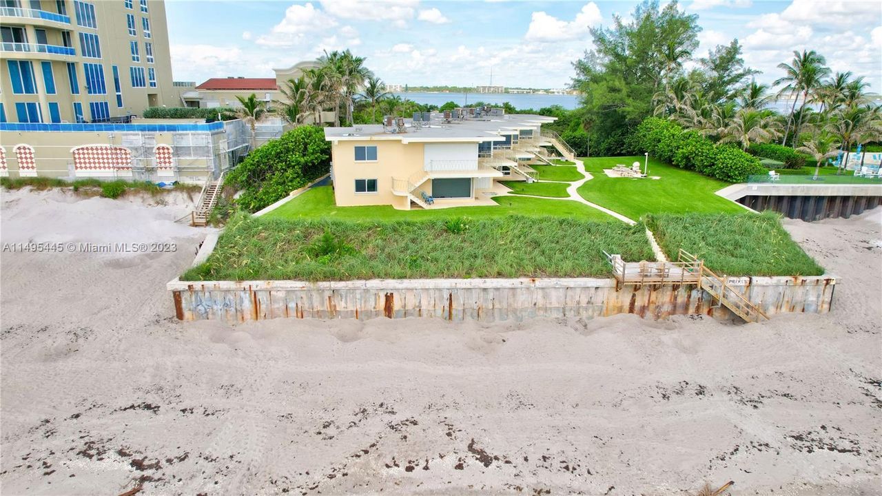 Recently Rented: $4,000 (2 beds, 2 baths, 858 Square Feet)