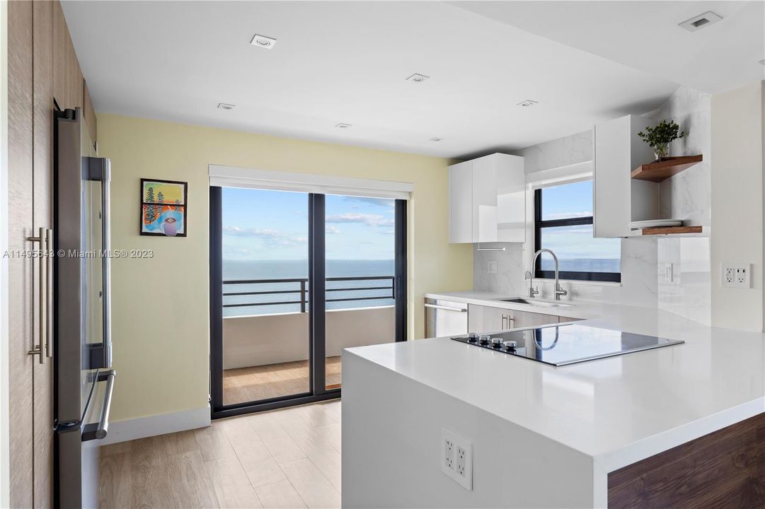For Sale: $1,150,000 (2 beds, 2 baths, 1460 Square Feet)