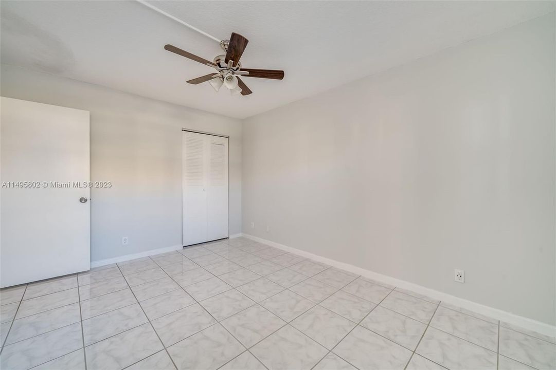 Recently Rented: $2,200 (2 beds, 2 baths, 1133 Square Feet)