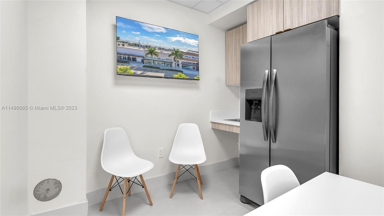 Recently Rented: $1,800 (0 beds, 0 baths, 0 Square Feet)