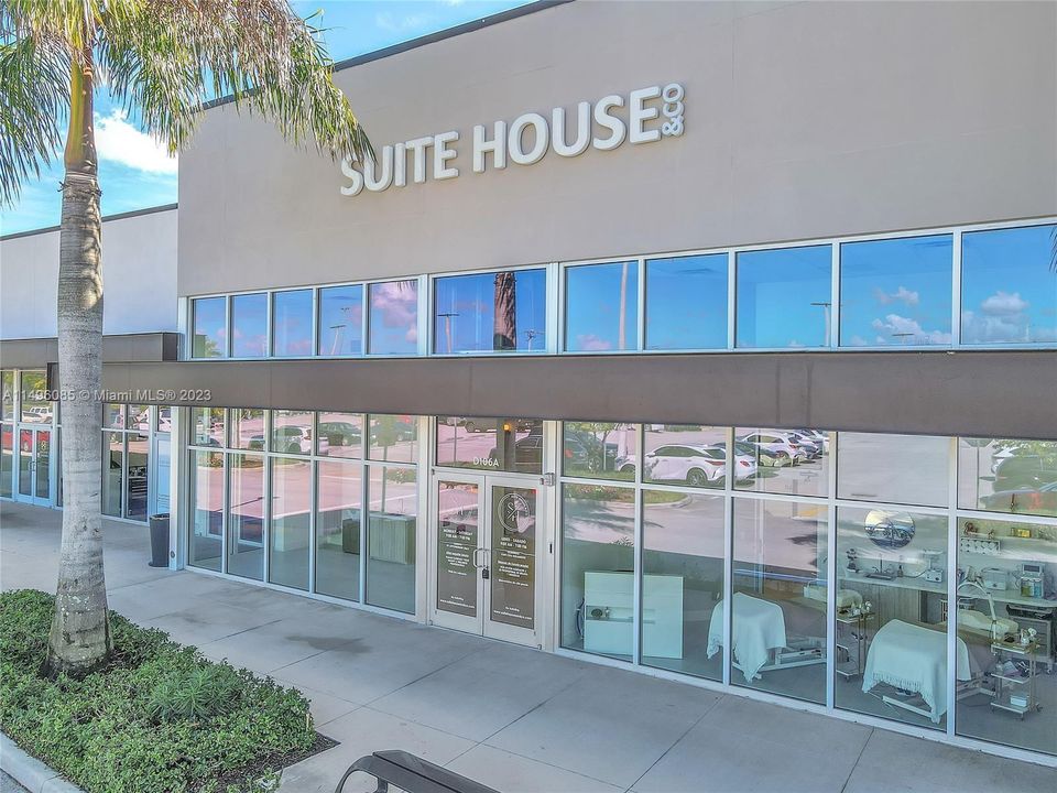 Recently Rented: $1,800 (0 beds, 0 baths, 0 Square Feet)