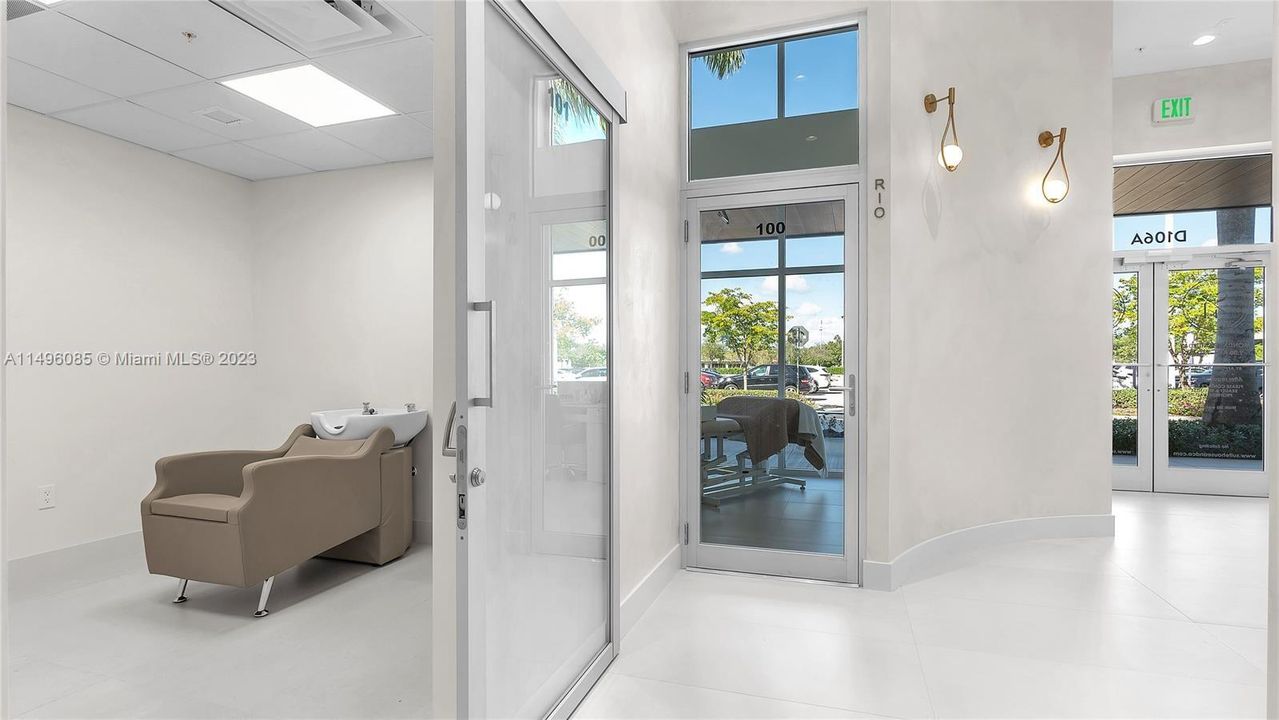 Recently Rented: $1,800 (0 beds, 0 baths, 0 Square Feet)