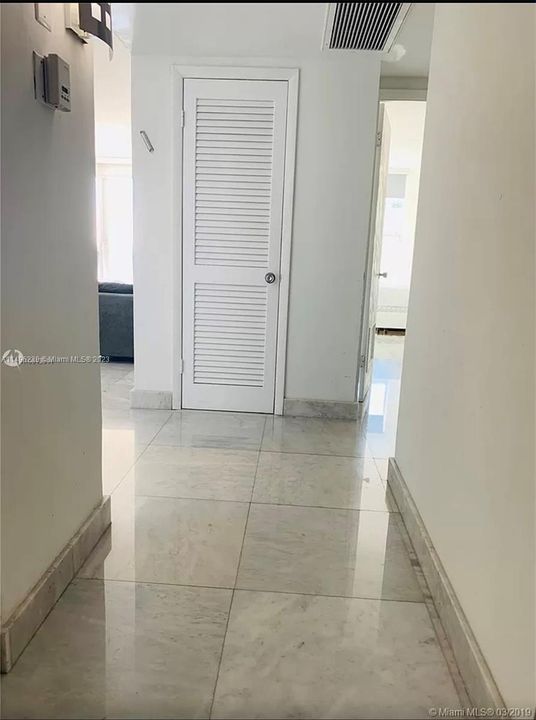 En Venta: $400,000 (1 camas, 1 baños, 1005 Pies cuadrados)