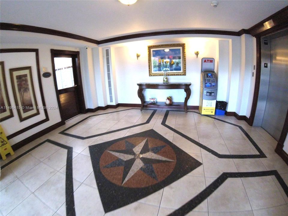 Recently Rented: $2,000 (1 beds, 1 baths, 685 Square Feet)