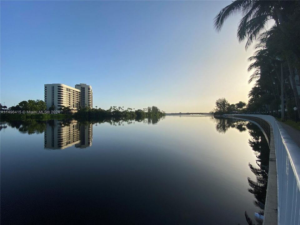 Recently Rented: $2,000 (1 beds, 1 baths, 685 Square Feet)