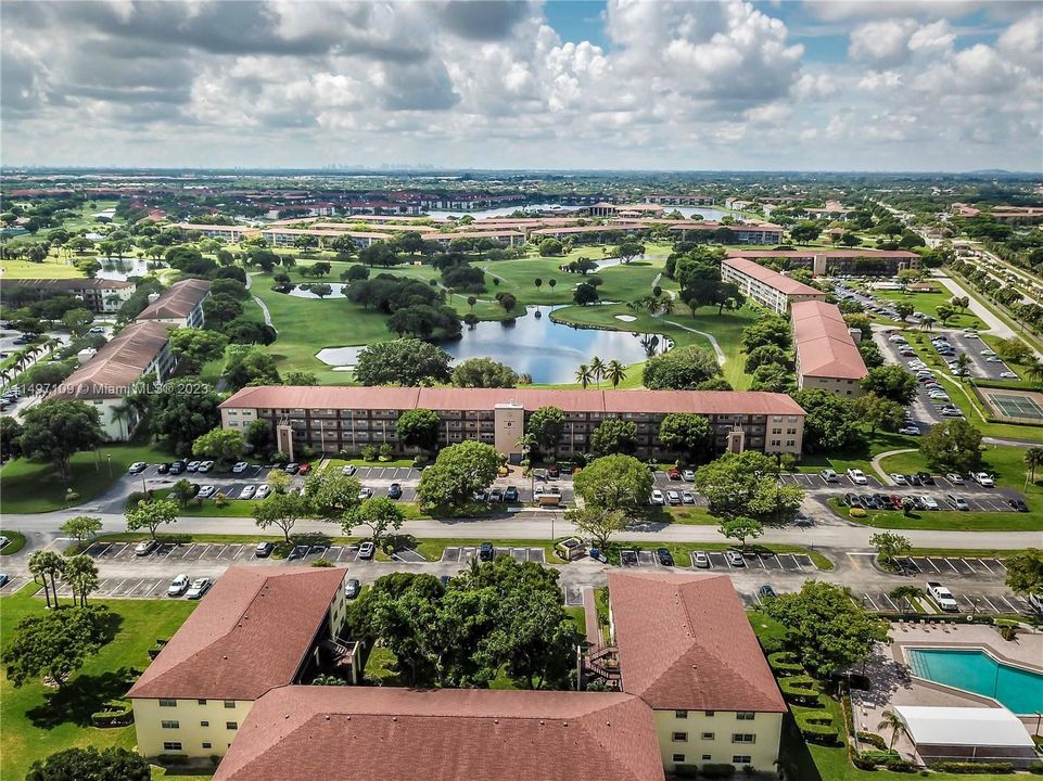 Birds Eye View-New Hampton at Century Village!