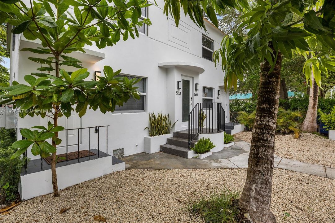 最近租的: $2,250 (2 贝兹, 1 浴室, 0 平方英尺)