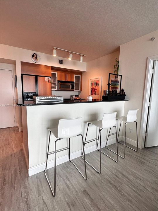 Recently Rented: $3,750 (2 beds, 2 baths, 1169 Square Feet)