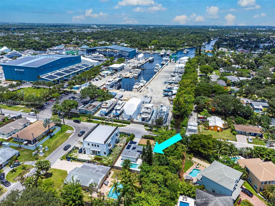 Recently Sold: $875,000 (3 beds, 2 baths, 1729 Square Feet)