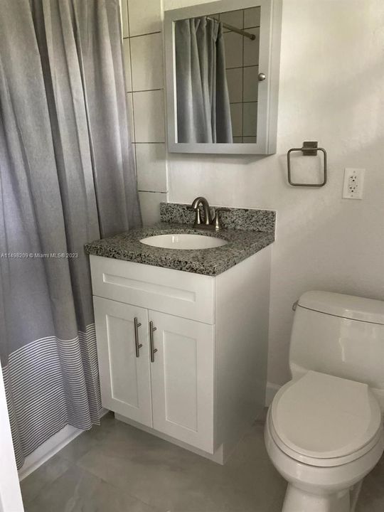 最近租的: $1,000 (0 贝兹, 1 浴室, 24681 平方英尺)