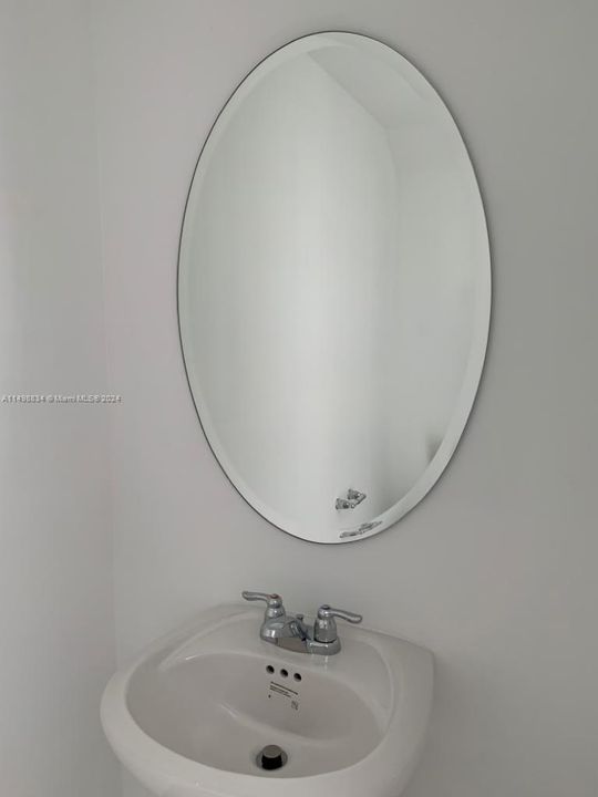 最近租的: $3,100 (3 贝兹, 2 浴室, 1690 平方英尺)