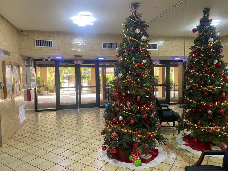 Recently Rented: $1,850 (1 beds, 1 baths, 875 Square Feet)