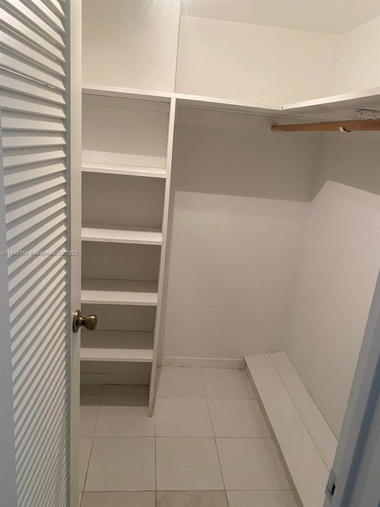 Recently Rented: $1,850 (1 beds, 1 baths, 875 Square Feet)