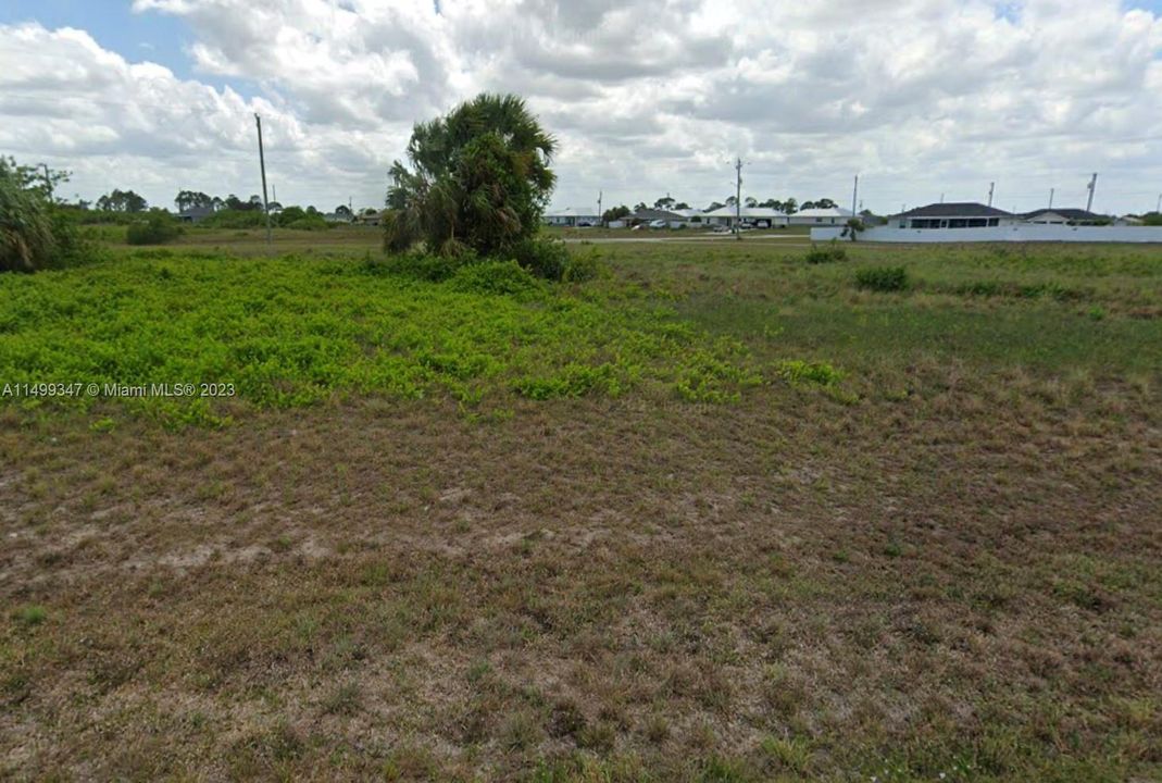 For Sale: $35,000 (0.20 acres)