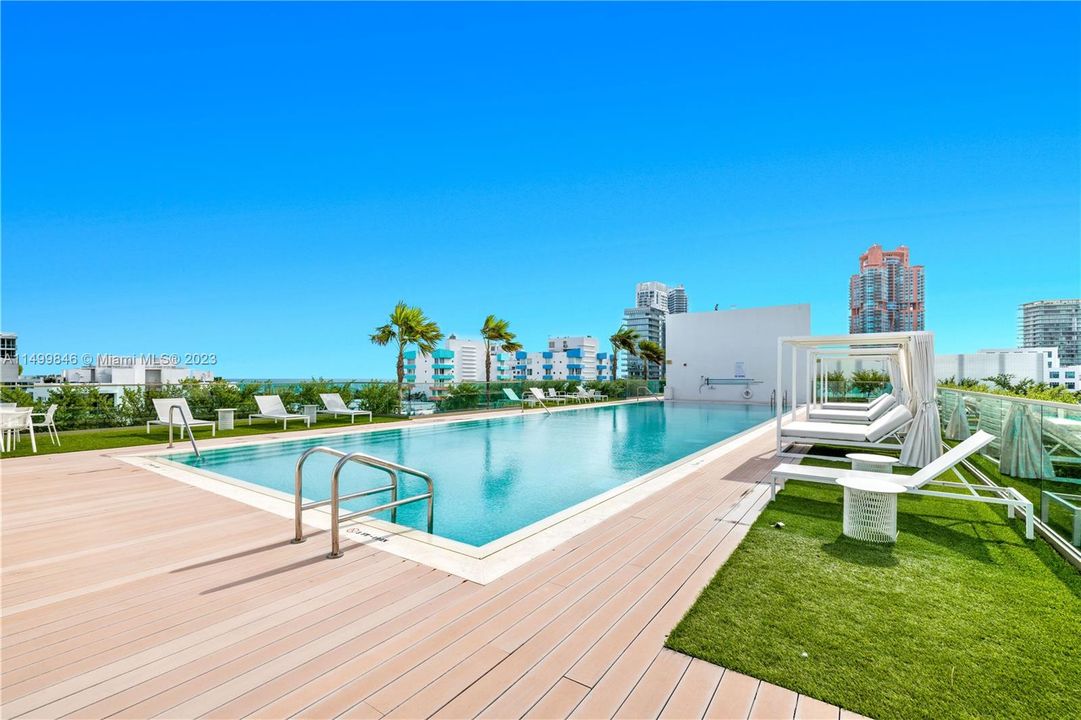 Largest rooftop pool in SOBE