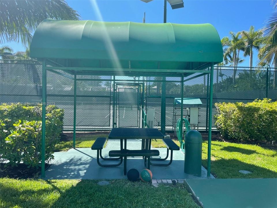 Entrance to tennis courts
