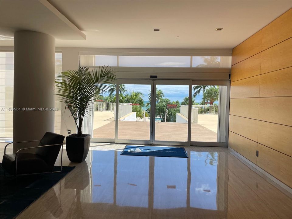 Exit to pool & beach from the lobby