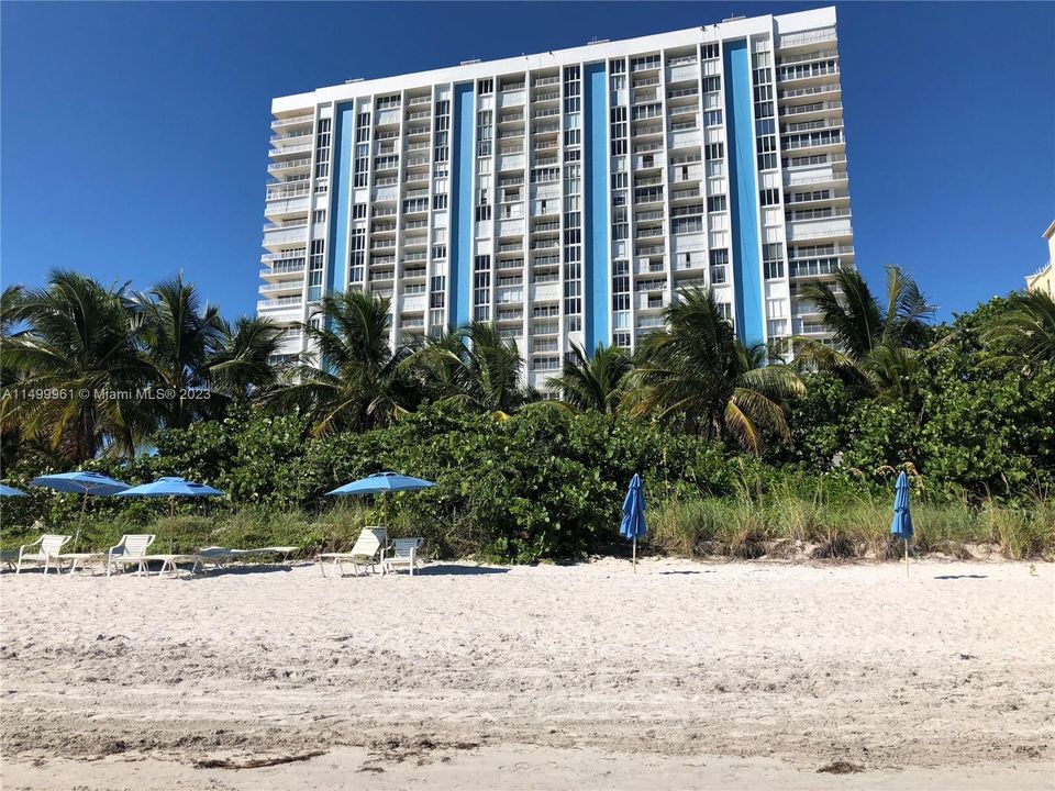 Casa del Mar seen from the beach