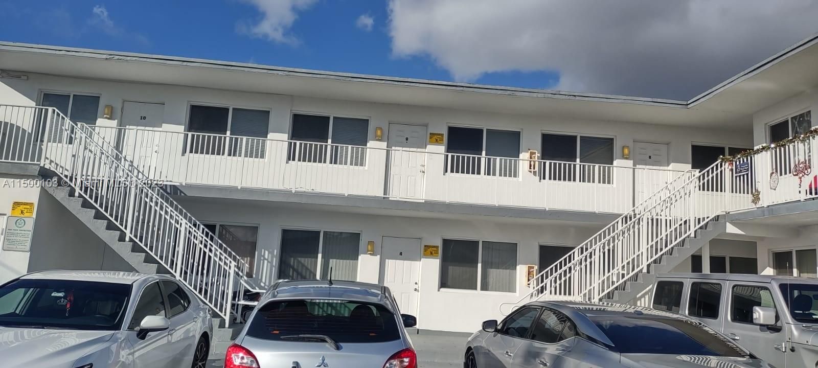 Recently Rented: $1,400 (1 beds, 1 baths, 500 Square Feet)