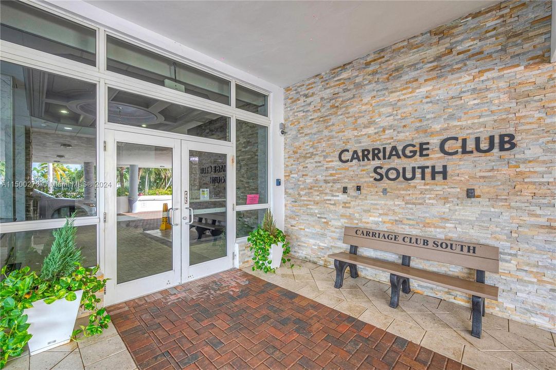 Recently Rented: $2,300 (1 beds, 1 baths, 922 Square Feet)