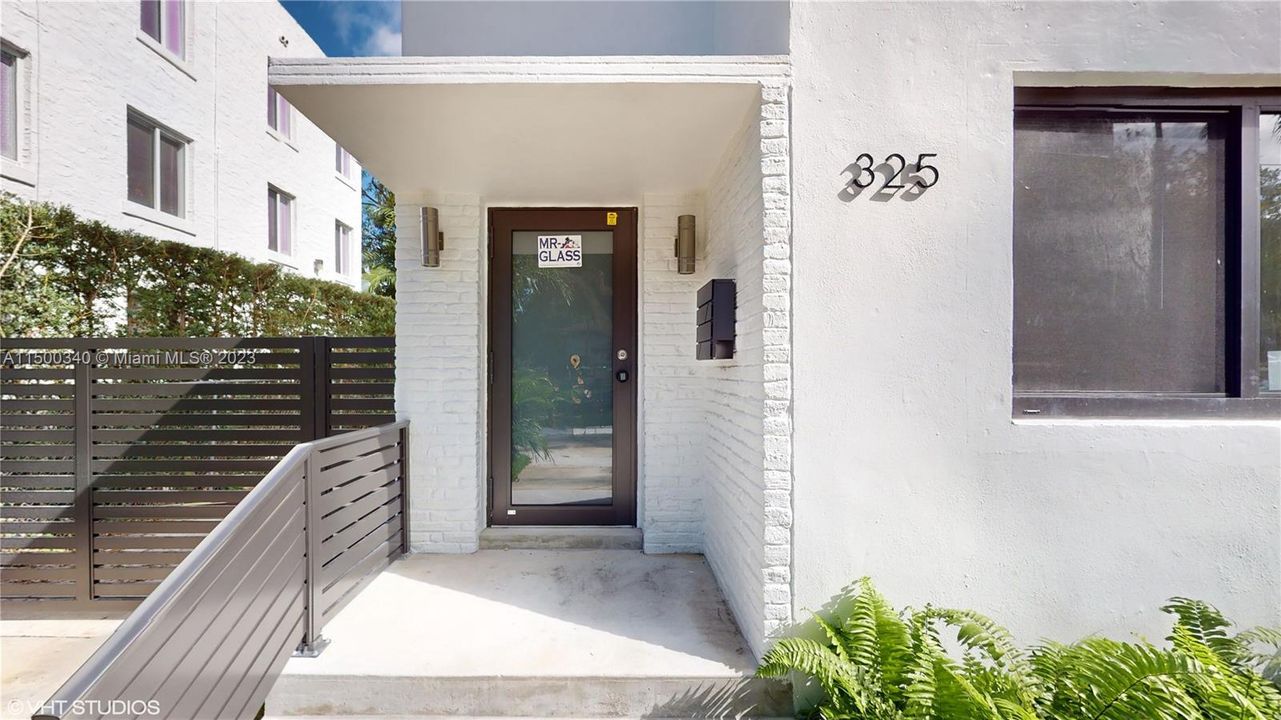 最近租的: $4,000 (2 贝兹, 2 浴室, 1371 平方英尺)