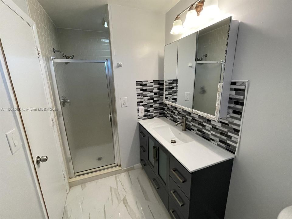 Недавно арендовано: $2,600 (3 спален, 2 ванн, 1270 Квадратных фут)