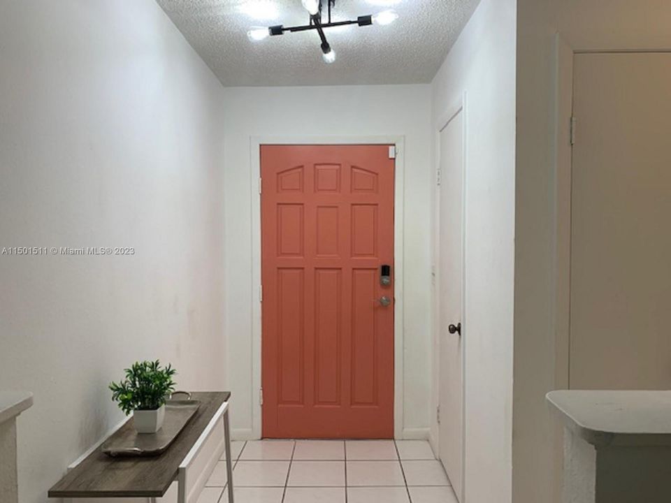 Recently Rented: $1,950 (3 beds, 2 baths, 0 Square Feet)