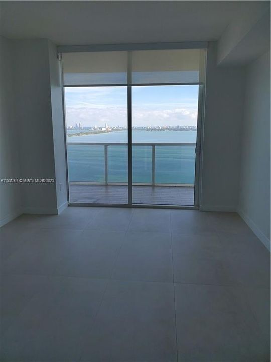 Recently Rented: $5,500 (3 beds, 3 baths, 1435 Square Feet)