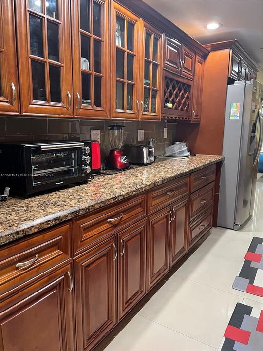 Recently Sold: $374,850 (4 beds, 2 baths, 2020 Square Feet)