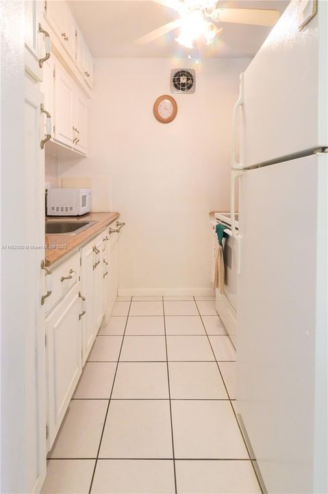 Recently Sold: $115,000 (1 beds, 1 baths, 625 Square Feet)