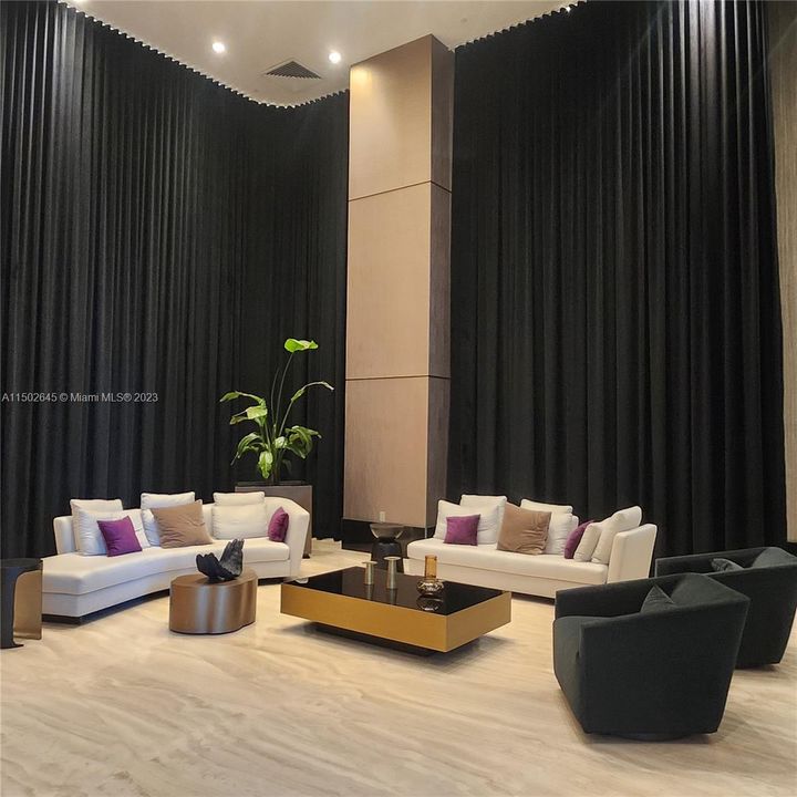 Recently Rented: $4,700 (2 beds, 2 baths, 1101 Square Feet)